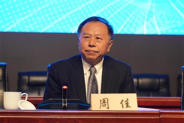 U技3